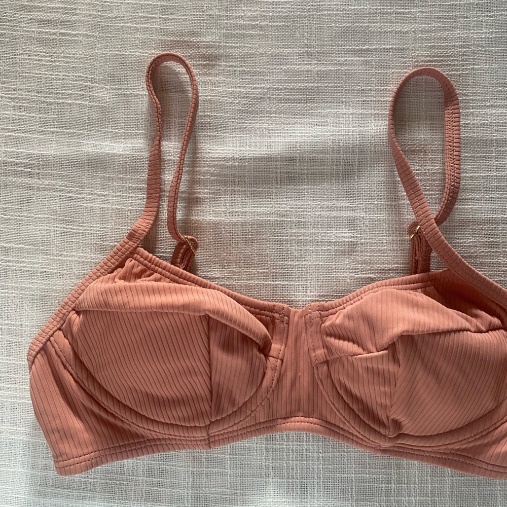 Xhilaration Ribbed Bikini Top in Rust